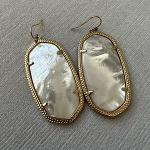 Kendra Scott Elle Gold Drop Earrings in Ivory Mother-of-Pearl